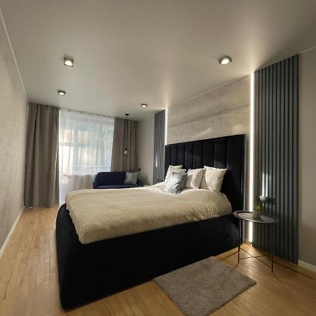 Citadel Vip Apartment Lviv Exterior foto